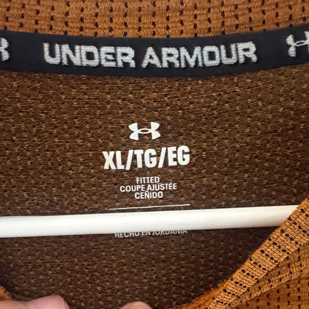 Under Armour Men's Short Sleeve Performance Tee - Burnt Orange - Picture 3 of 4